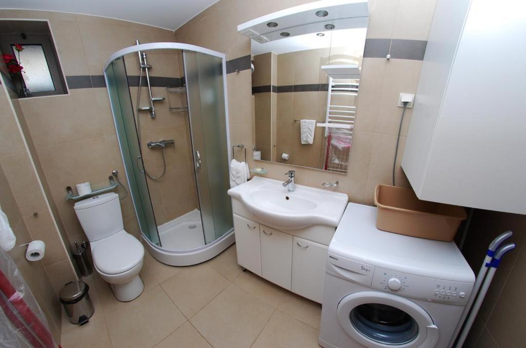 Appartement Bh Rialto à Sveti Stefan Extérieur photo